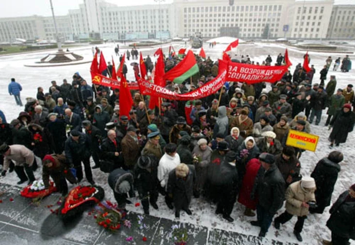 Revolution Day. Photo by Julia Darashkevich