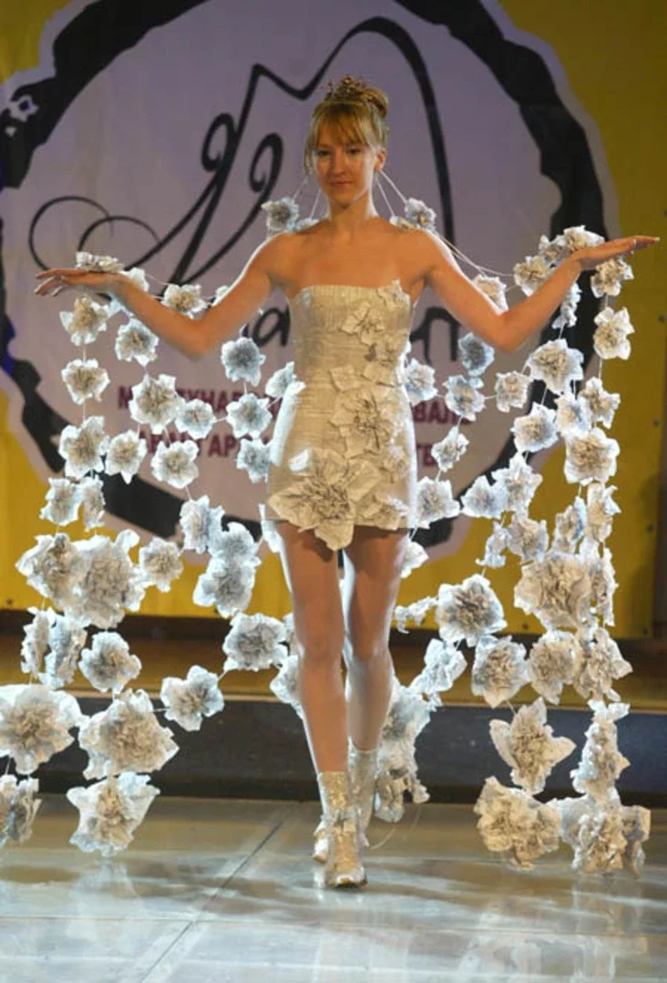 International Festival of Vanguard Art, Mammoth. Photo by Julia Darashkevich