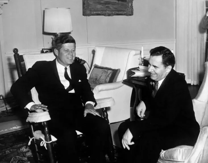 Андрей Громыко и президент США Джон Кеннеди в октябре 1961 года. Белый дом, Вашингтон, США. Фото: Abbie Rowe - JOHN F. KENNEDY PRESIDENTIAL LIBRARY AND MUSEUM, Public Domain, commons.wikimedia.org