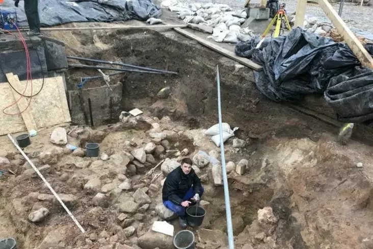 Мікіта Забуга на раскопках у пошуках парэшткаў паўстанцаў Кастуся Каліноўскага. Вільнюс, Літва, 2018 год. Фота: асабісты архіў