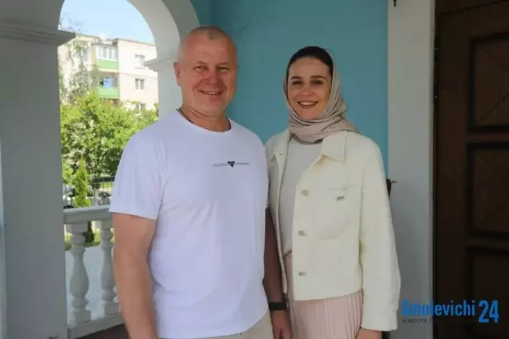Aleh Navicki i Maryna Vasileŭskaja ŭ Smalavičach, červień 2025 hoda. Fota: smolevichi-24.by