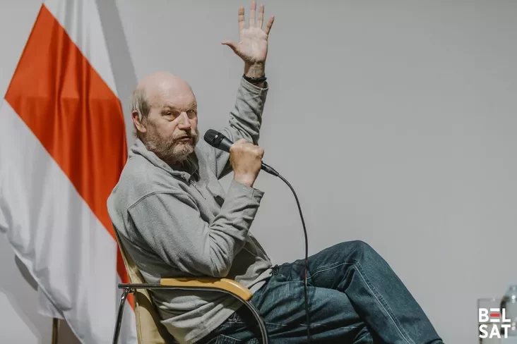 Лявон Баршчэўскі падчас сустрэчы «36 гадоў беларускай незалежнасці» ў Музеі вольнай Беларусі. Варшава, Польшча. 27 ліпеня 2026 года. Фота: Рауль Дзюк / Белсат