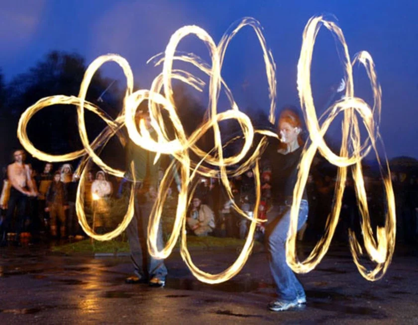 Fire show. Photo by Julia Darashkevich