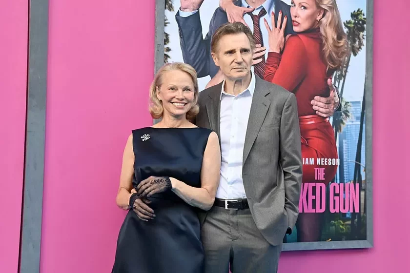 Pamela Anderson and Liam Neeson Pamieła Andierson i Liam Nison Pamieła Andersan i Liam Nisan