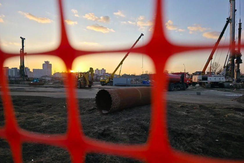 Demantaž starych paviljonaŭ rečavaha rynku "Ždanovičy" ŭ Minsku