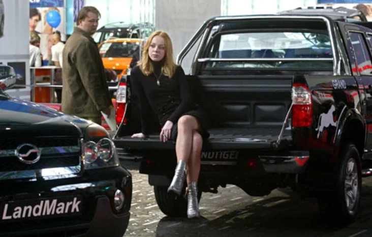 Photo by Julia Darashkevich