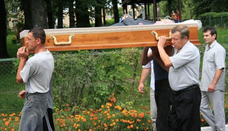 kazulin-pxm_06_080818 (53K)