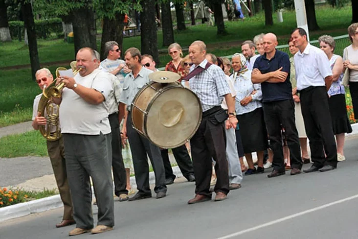 kazulin-pxm_09_080818 (55K)