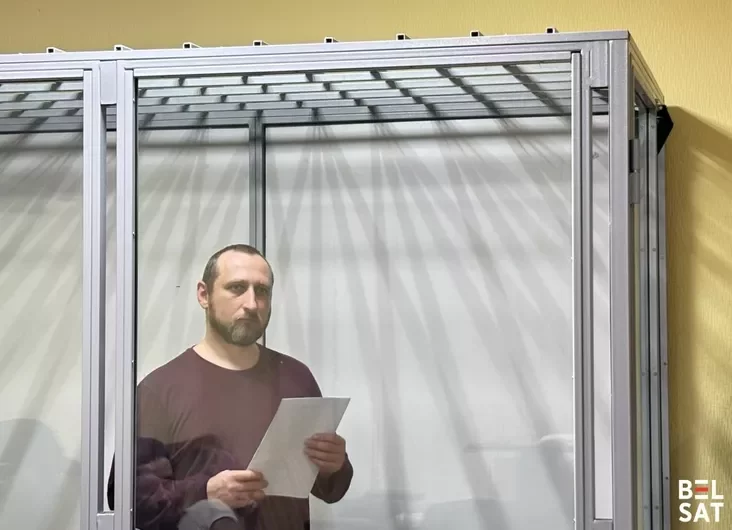 Biełaruski dobraachvotnik Alaksandr Žerar Krasoŭski na sudzie ŭ Charkavie, 11 traŭnia 2026 hoda, Ukraina. Fota: Biełsat