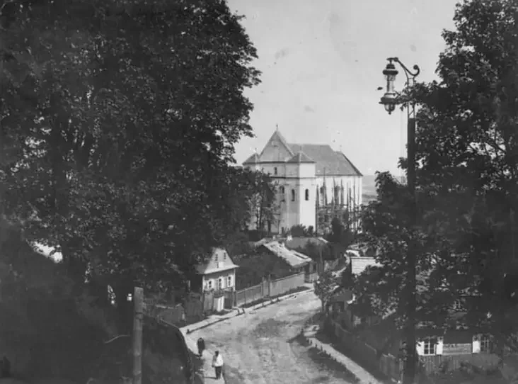 Street view with former Jewish house