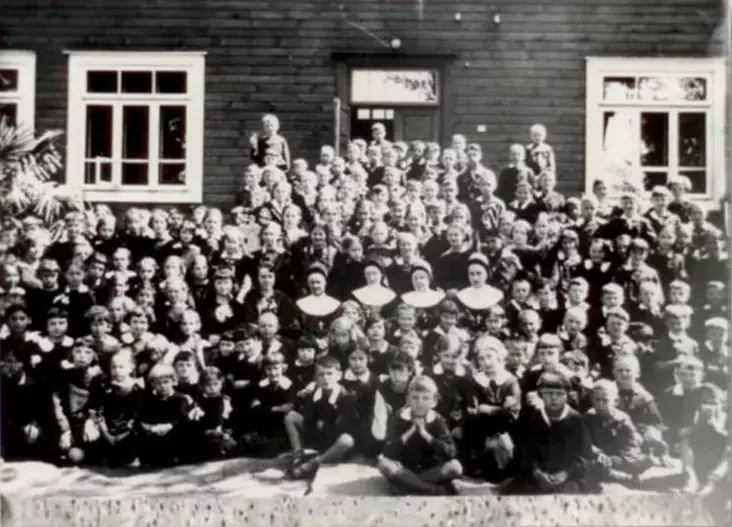Sisters of Nazareth and students
