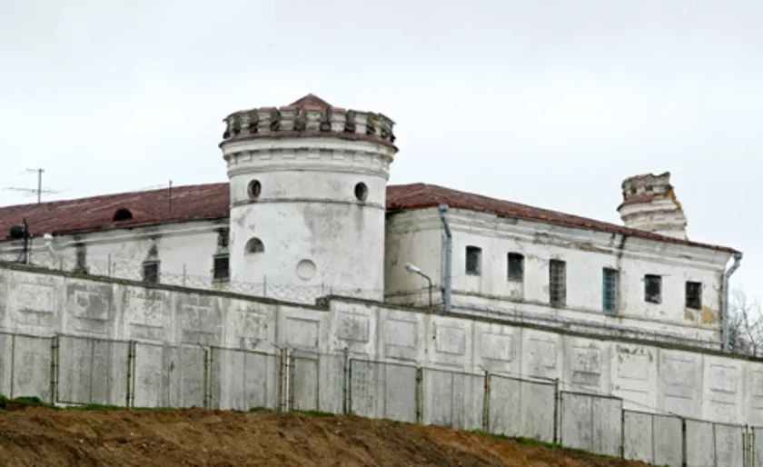 Photo by Julia Darashkevich