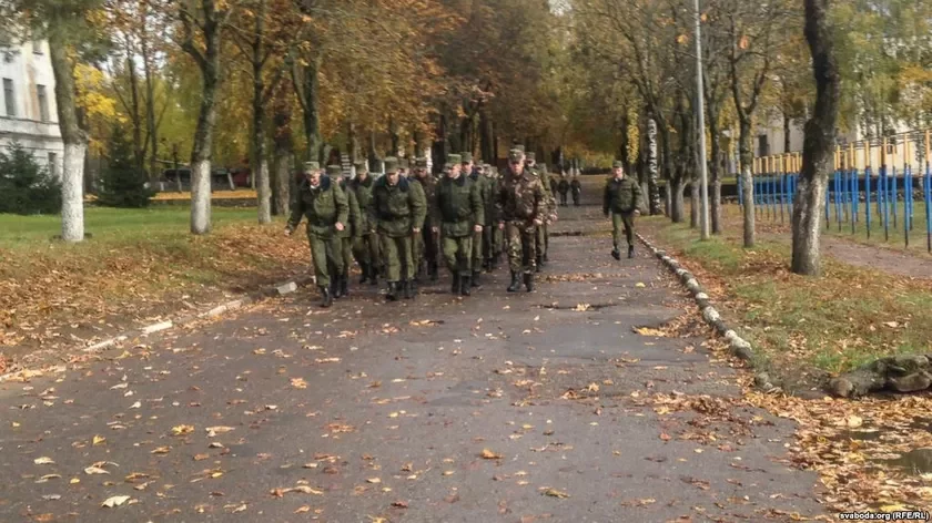 Вайсковая частка ў Печах