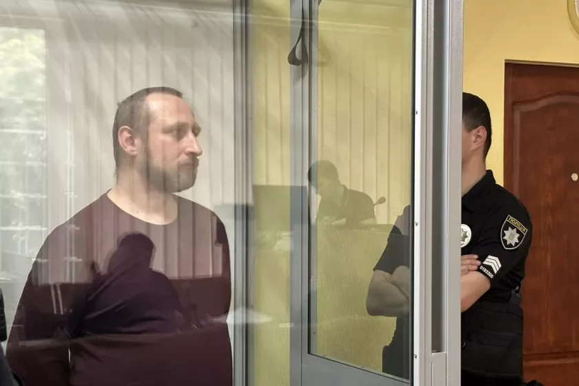 Biełaruski dobraachvotnik Alaksandr Žerar Krasoŭski na sudzie ŭ Charkavie