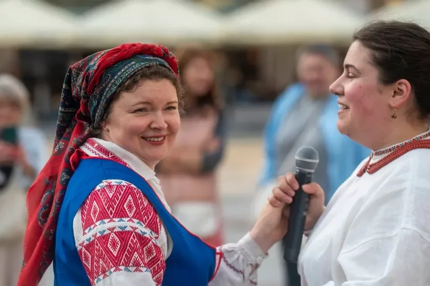 U Polščy prajšoŭ fiestyval biełaruskaj tradycyi SONCAHRAJ - fotafakt